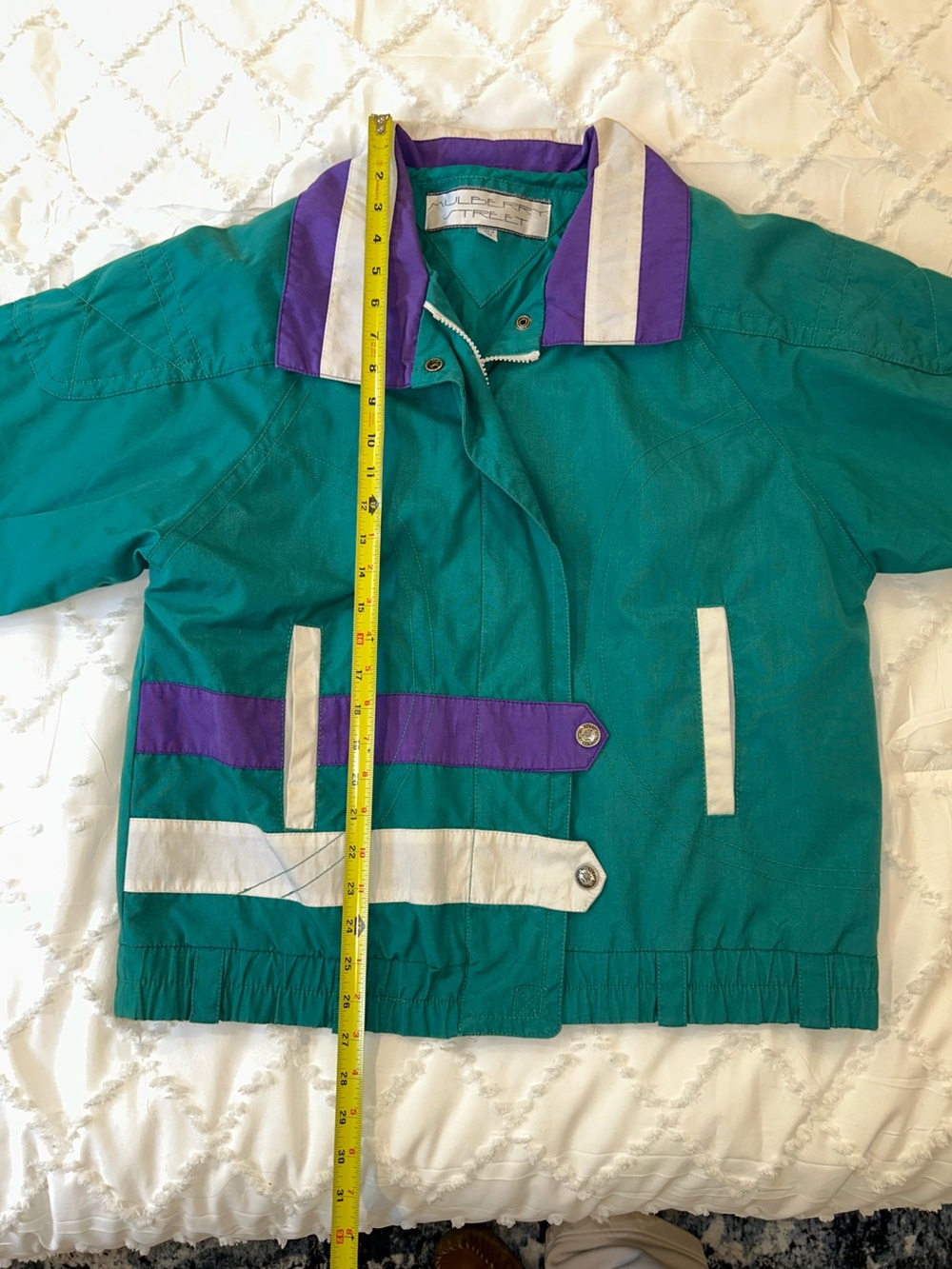 Vintage Unisex Small late 1980s/early 1990s Mulberry Street windbreaker jacket